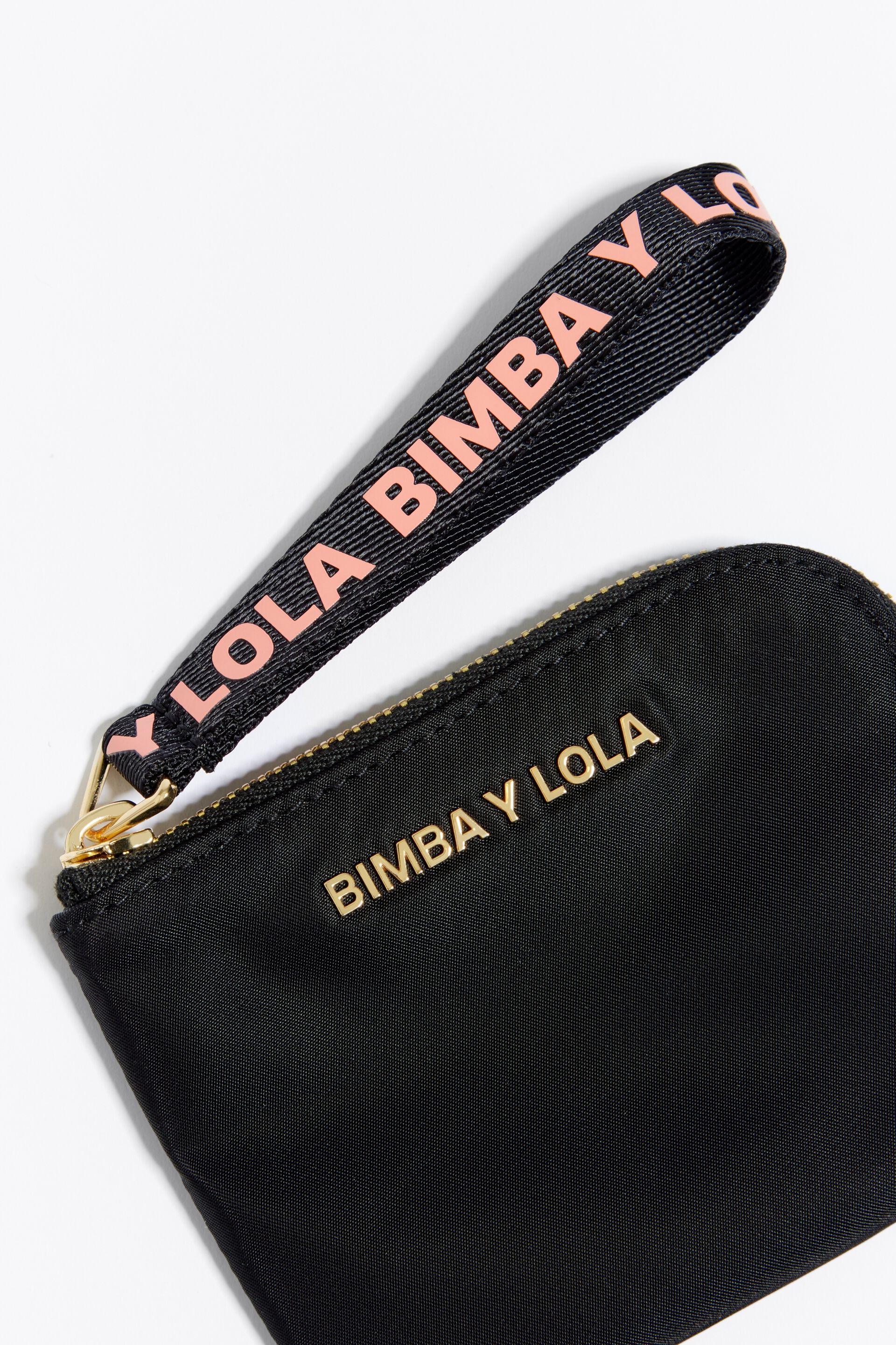 Monedero Boquilla Negro de Bimba Y Lola en 21 Buttons