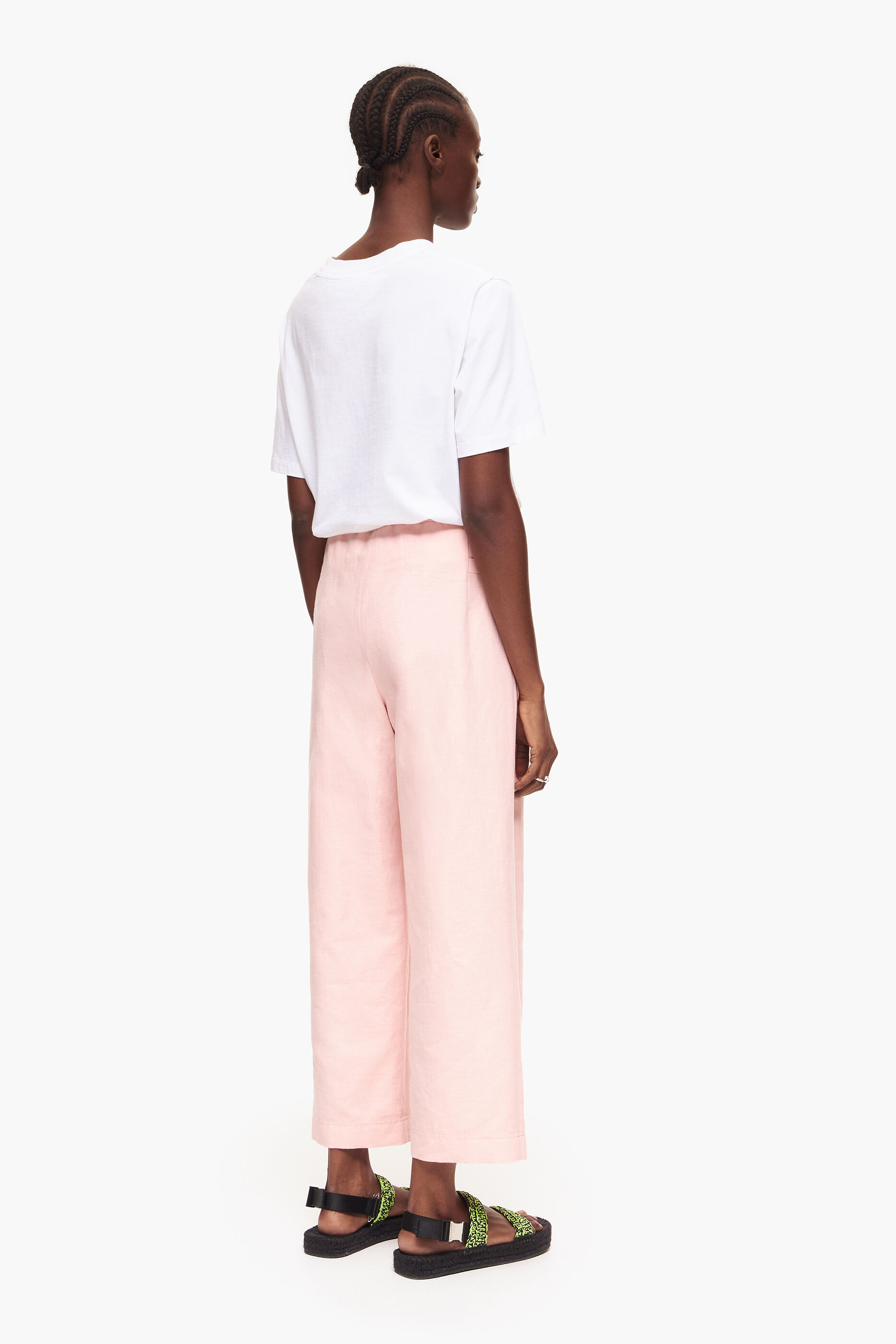 Pink Linen slim-leg trousers | 120% Lino | MATCHES UK
