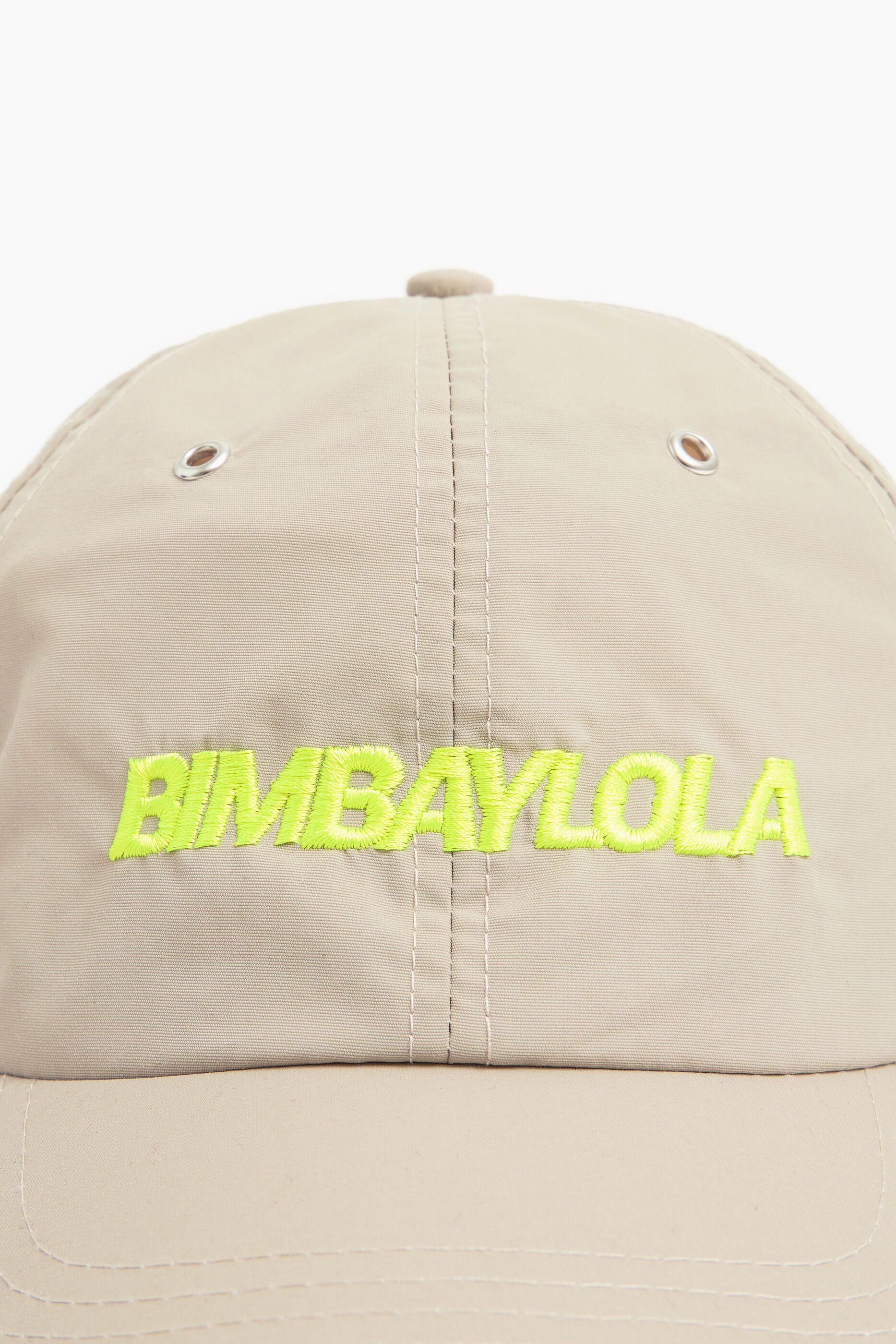 Beige nylon cap