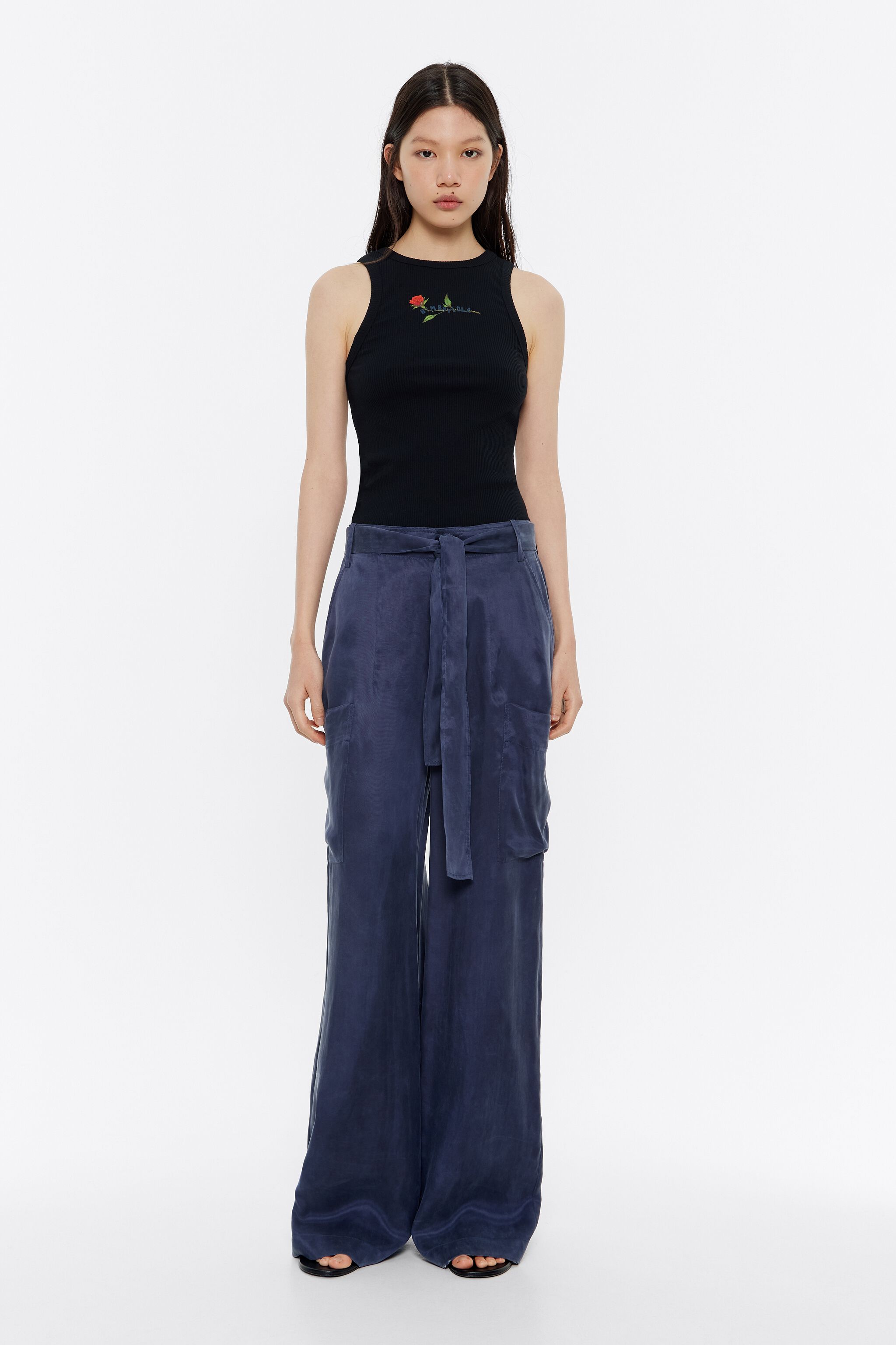 CARROT PANTS IN STRETCHY POPLIN WITH BELT | Carla G.