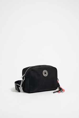 BB-01 Black and White Bucket Bag – The Enriched Stitch