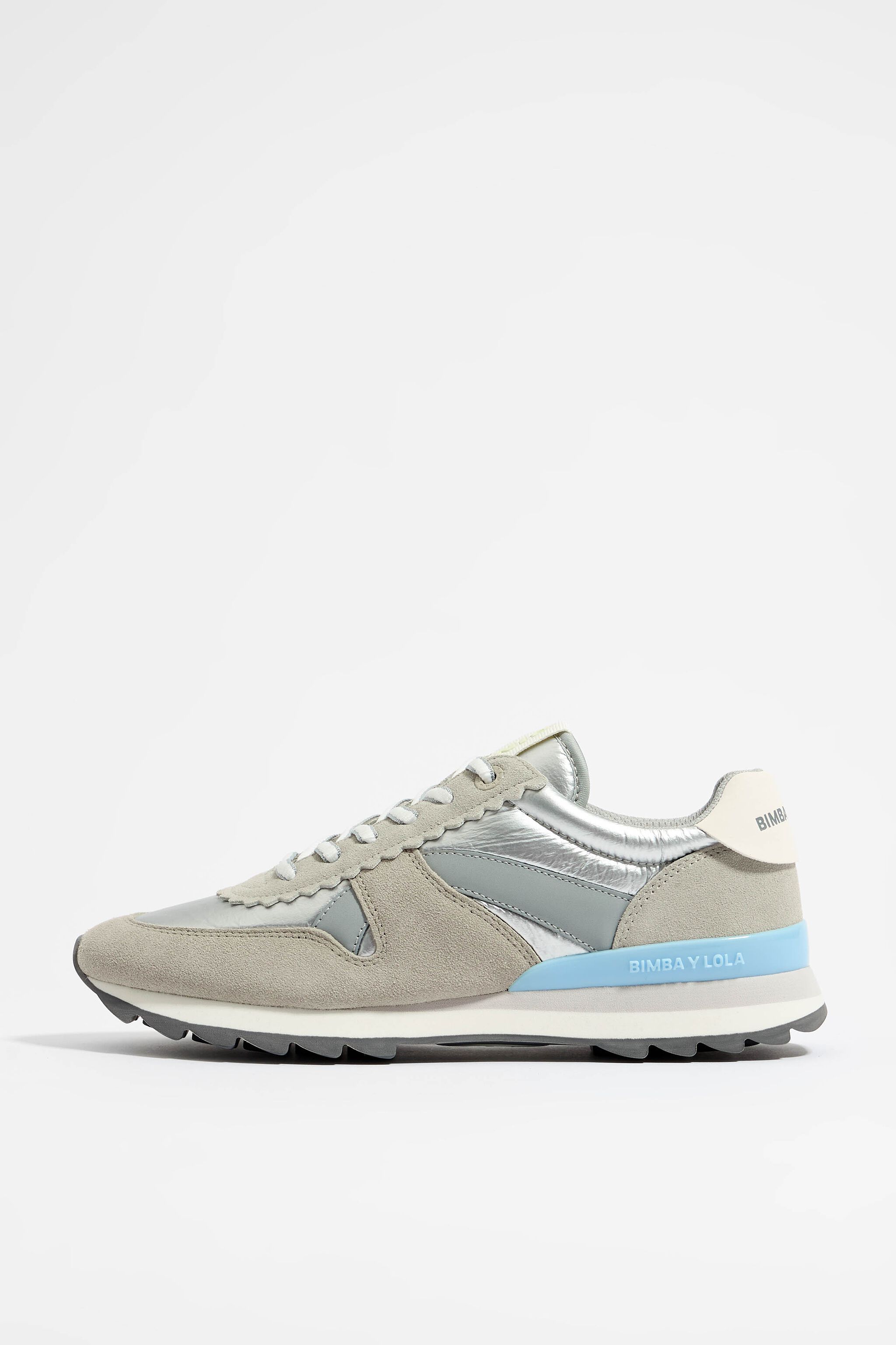 Silver technical sneaker